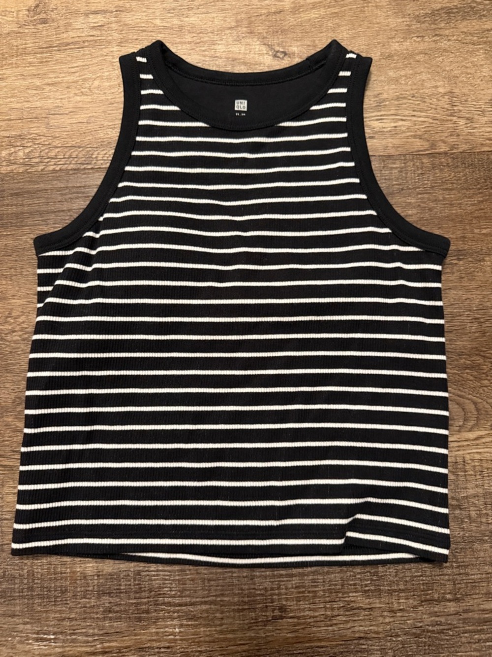 Uniqlo Black and White Striped Crewneck Tank
